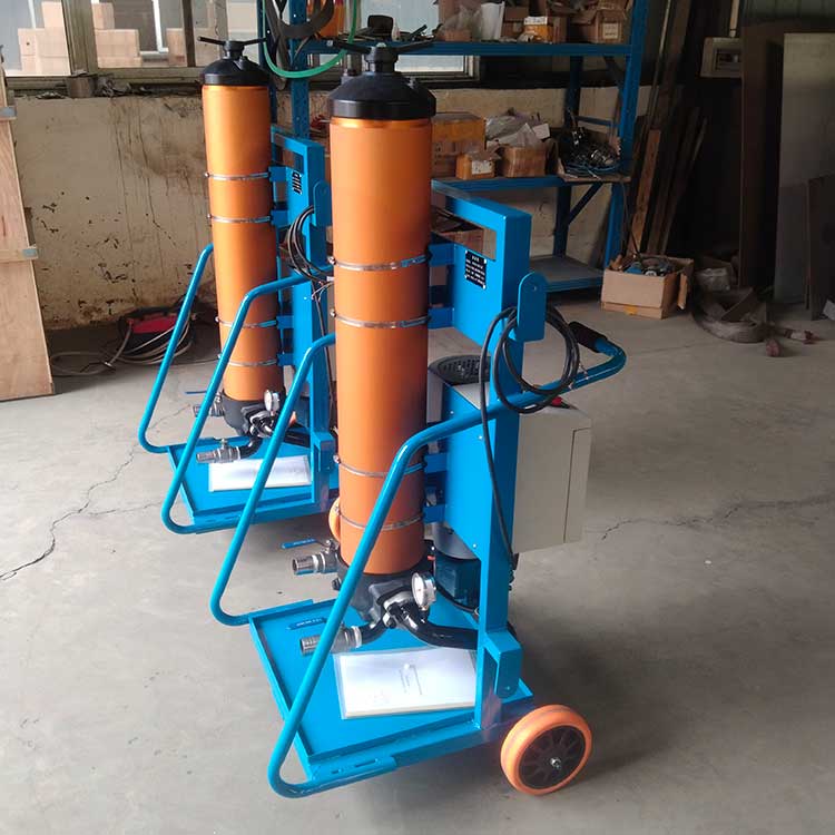 華豫生產(chǎn)供應高精度濾油機單筒可移動式